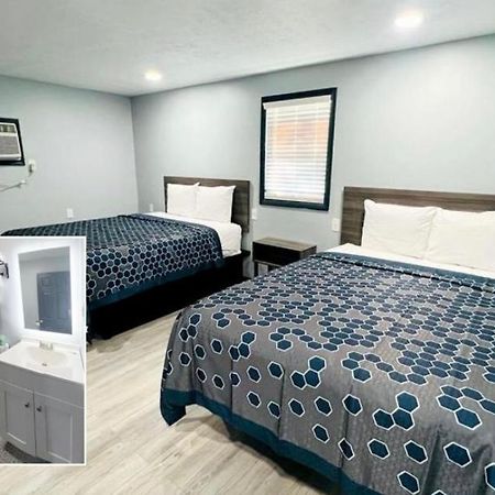 Hillsboro Inn & Suites Esterno foto